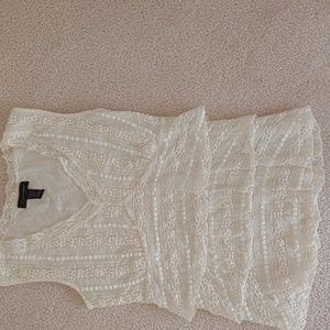 Fully lined lace top, size S